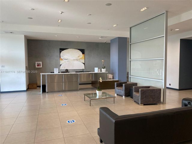 7901 Hispanola Ave 1212, North Bay Village, FL 33141