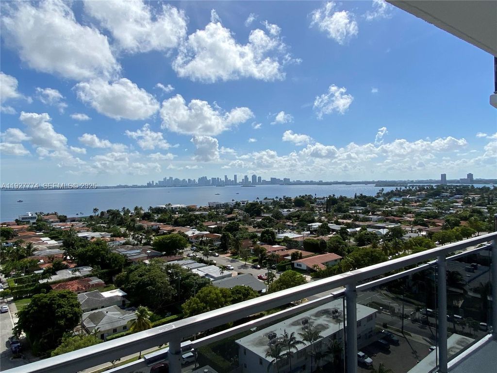 7901 Hispanola Ave 1212, North Bay Village, FL 33141