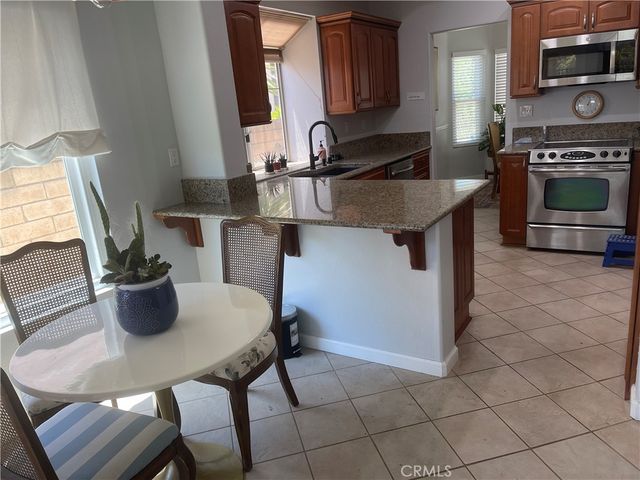 40416 Via Estrada, Murrieta, CA 92562