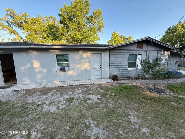 468 TAYLOR Avenue, Orange Park, FL 32065