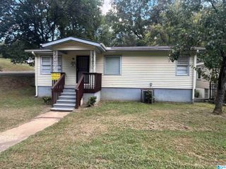1045 WAVERLY STREET, Tarrant, AL 35217