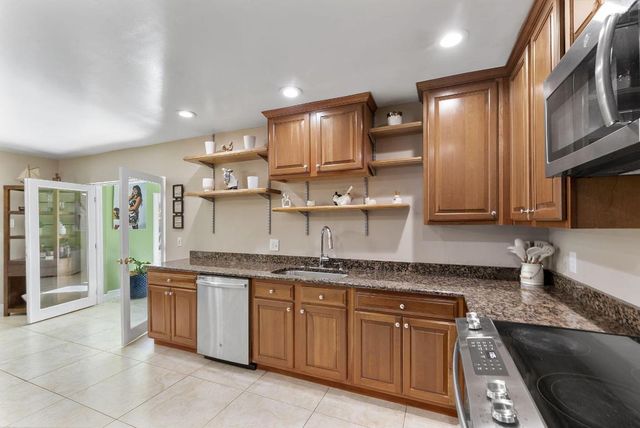 1289 Anhinga Drive, Wellington, FL 33414