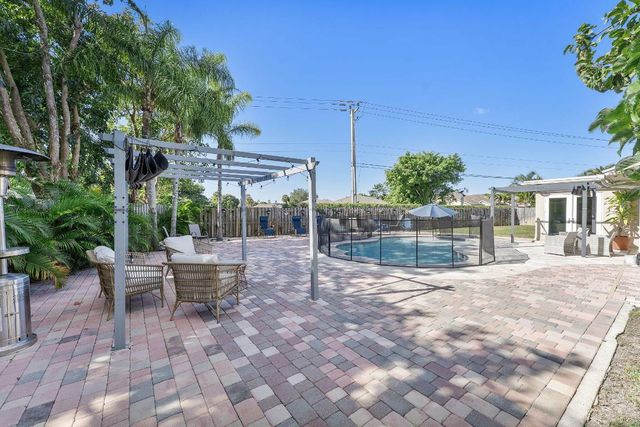 1289 Anhinga Drive, Wellington, FL 33414