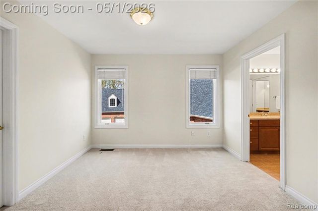 3650 Honors Way, Howell, MI 48843