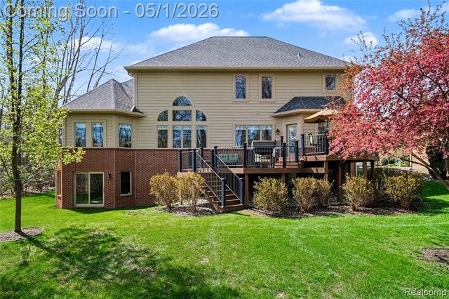 3650 Honors Way, Howell, MI 48843