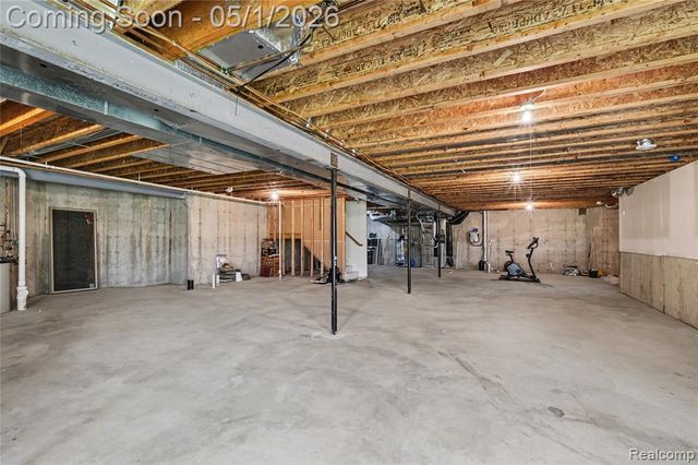 3650 Honors Way, Howell, MI 48843