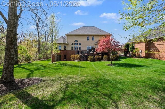 3650 Honors Way, Howell, MI 48843