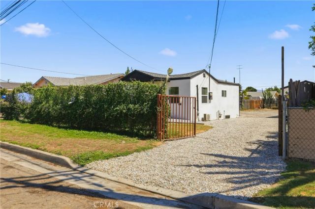 1271 W 13th, San Bernardino, CA 92411