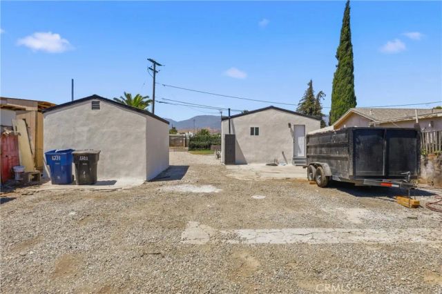 1271 W 13th, San Bernardino, CA 92411