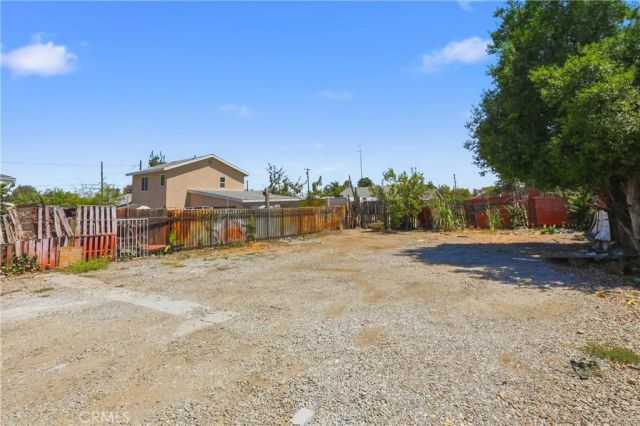 1271 W 13th, San Bernardino, CA 92411