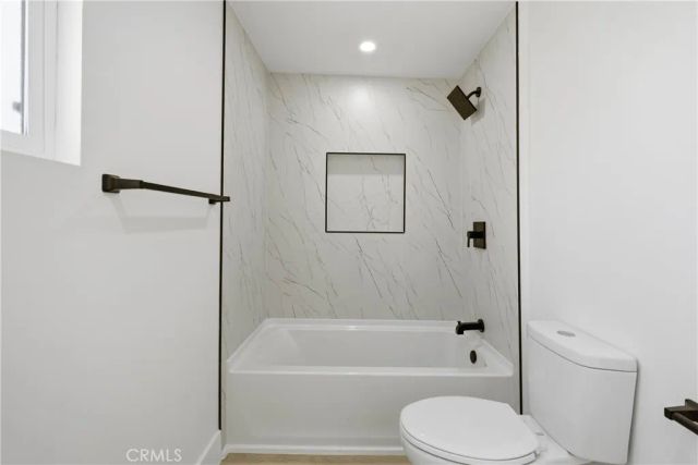 1271 W 13th, San Bernardino, CA 92411