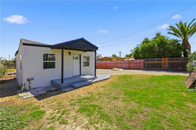 1271 W 13th, San Bernardino, CA 92411