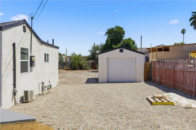1271 W 13th, San Bernardino, CA 92411