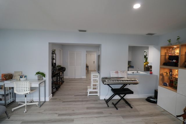 9410 NW 81st Court, Tamarac, FL 33321
