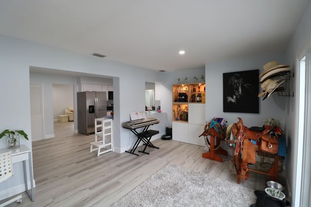 9410 NW 81st Court, Tamarac, FL 33321