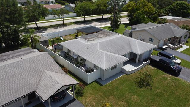 9410 NW 81st Court, Tamarac, FL 33321