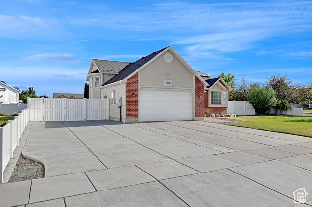 3958 W 1085 S, Syracuse, UT 84075