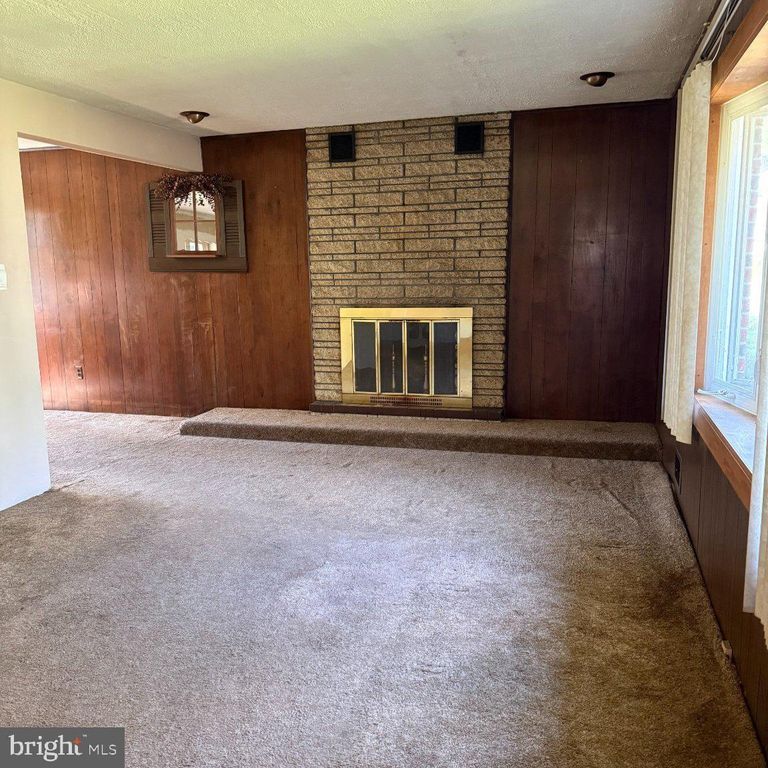 225 HAUSER AVE, HAMILTON, NJ 08620 — photo 3