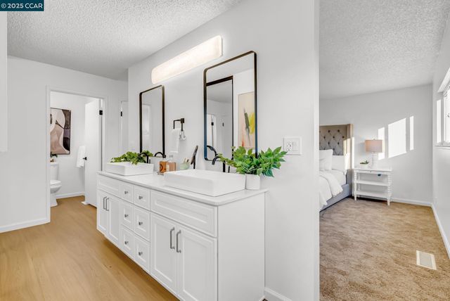 20 Mt Tamalpais Pl, Clayton, CA 94517