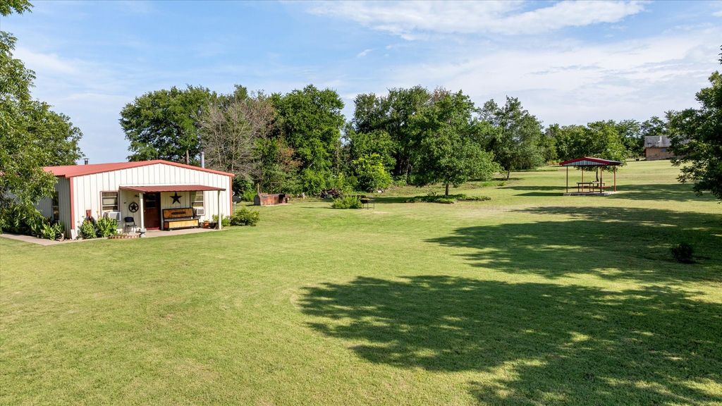 501 County Road 284, Gustine, TX 76455