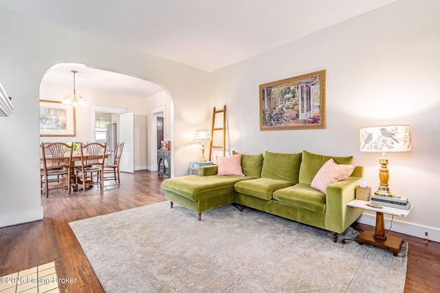 852 Linwood Ave, Louisville, KY 40217