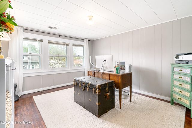 852 Linwood Ave, Louisville, KY 40217