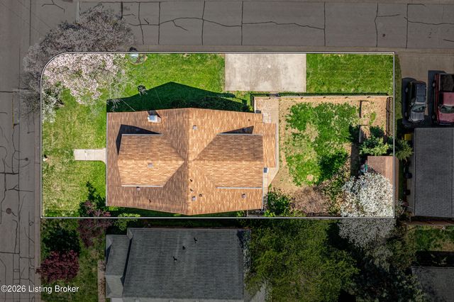 852 Linwood Ave, Louisville, KY 40217