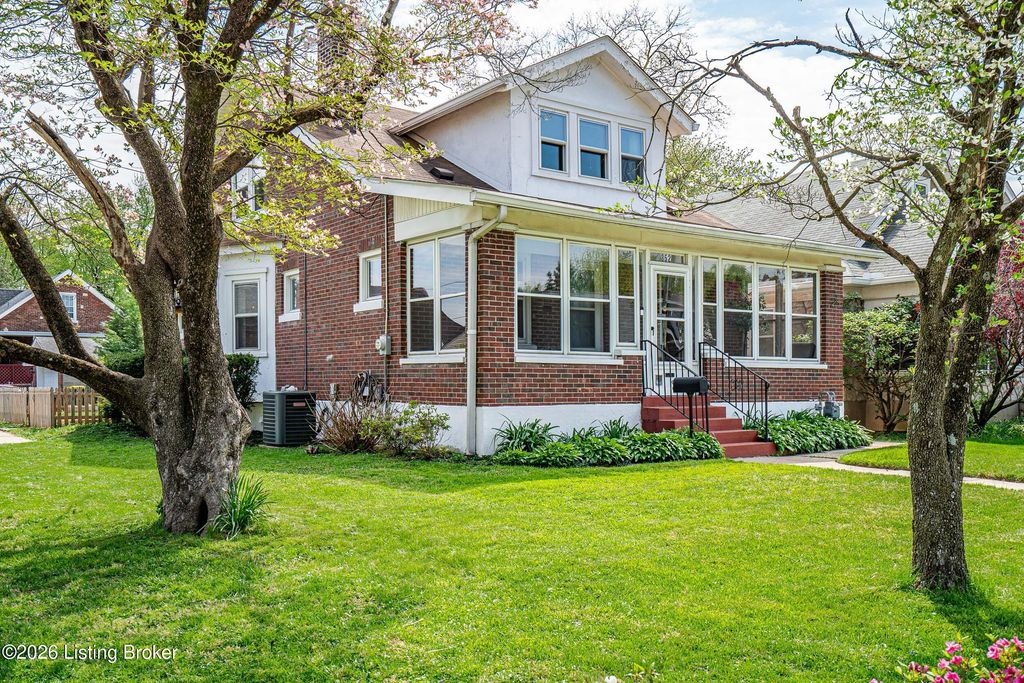 852 Linwood Ave, Louisville, KY 40217