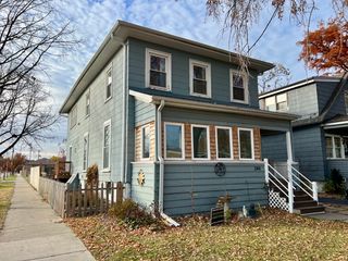 246 Washington Avenue 2, La Grange, IL 60525