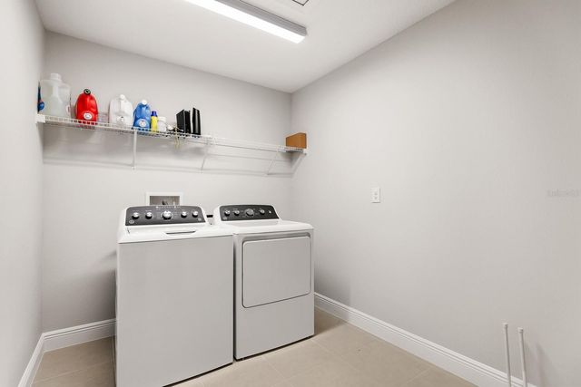 14671 HORSE TROT ROAD, Lithia, FL 33547