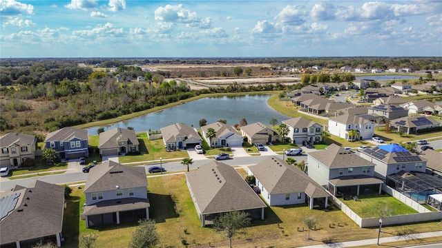 1813 CASTLETON DR, St Cloud, FL 34771