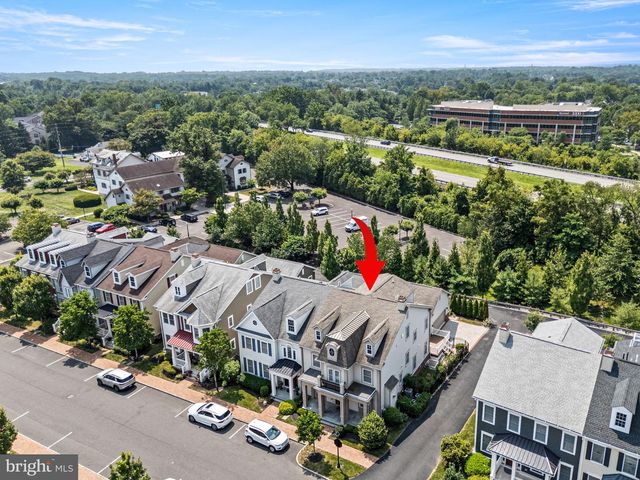 1839 WINDFLOWER LN, Yardley, PA 19067