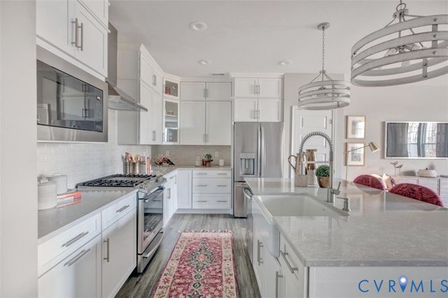 18779 Palisades Rdg, Moseley, VA 23120