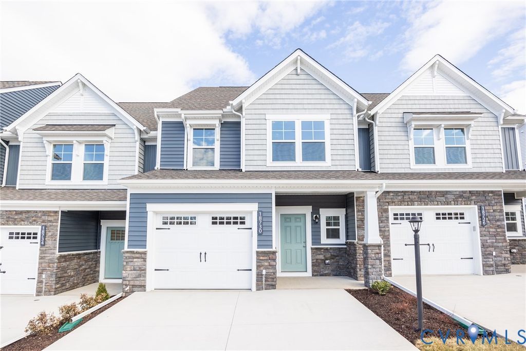 18779 Palisades Rdg, Moseley, VA 23120