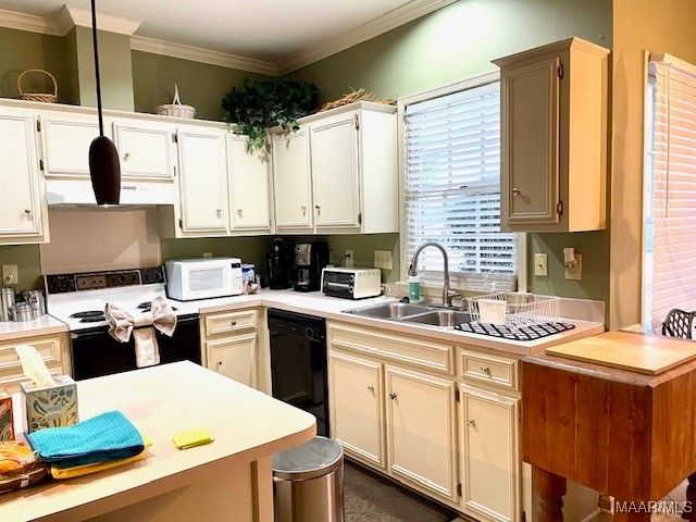 8136 Greyfield Drive, Montgomery, AL 36117