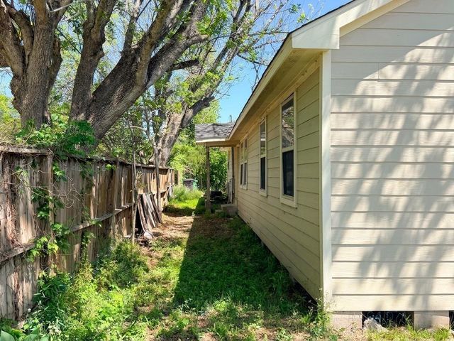 102 Elmfield Street, Houston, TX 77047