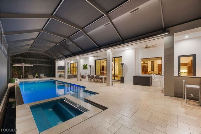 5324 Mayfair CT, Cape Coral, FL 33904