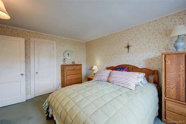 67-118 Dartmouth Street, Forest Hills, NY 11375