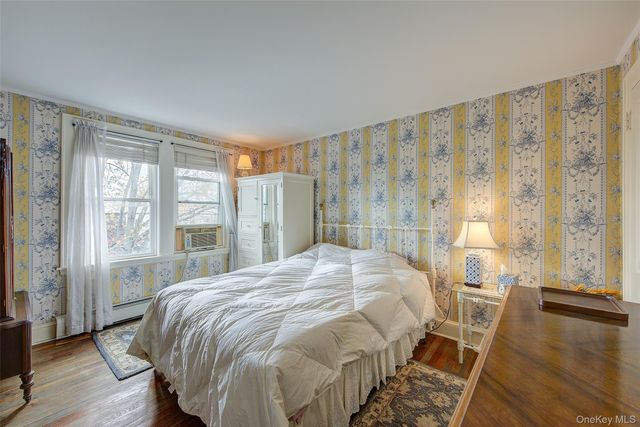 67-118 Dartmouth Street, Forest Hills, NY 11375