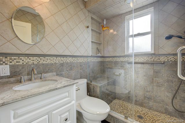 67-118 Dartmouth Street, Forest Hills, NY 11375