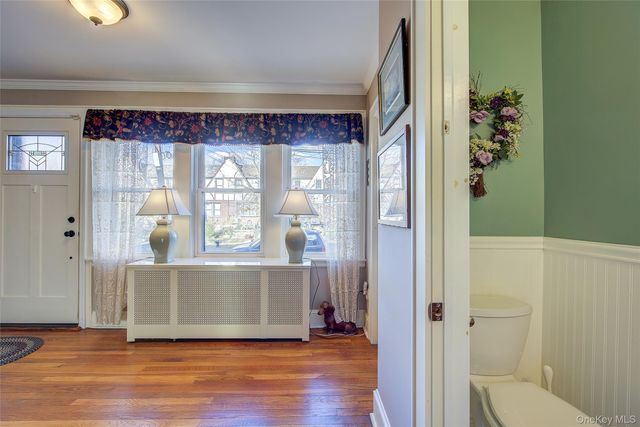 67-118 Dartmouth Street, Forest Hills, NY 11375