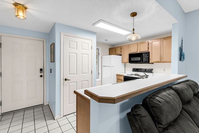 1221 Tidewater Dr Apt 2012, North Myrtle Beach, SC 29582