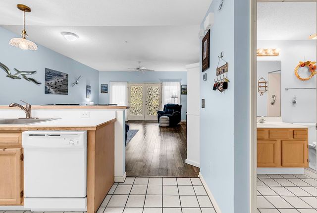 1221 Tidewater Dr Apt 2012, North Myrtle Beach, SC 29582