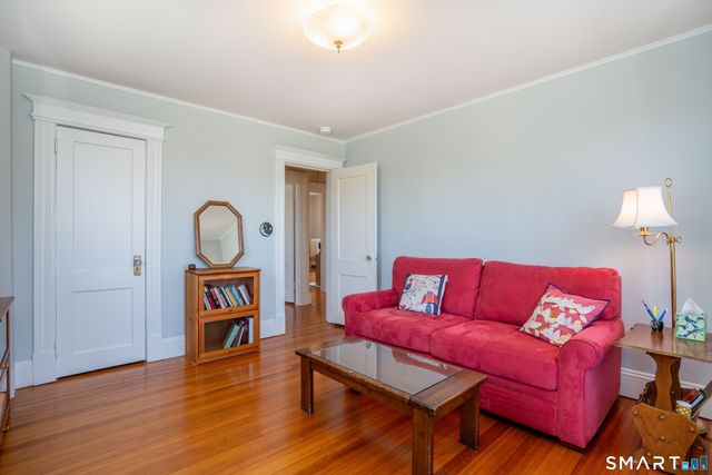 75 Whitman Avenue, West Hartford, CT 06107