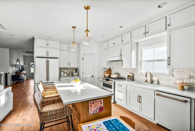 2835 Alder Wood Ln, La Grange, KY 40031