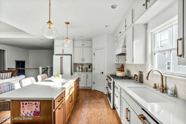 2835 Alder Wood Ln, La Grange, KY 40031