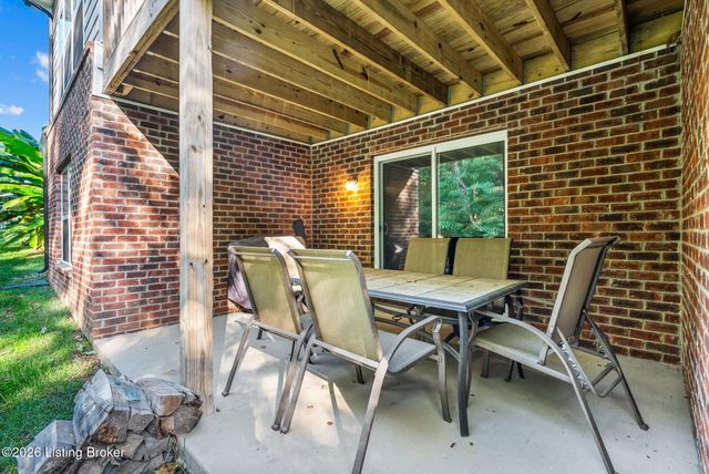 2835 Alder Wood Ln, La Grange, KY 40031