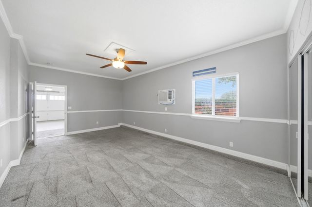 8252 Crichton Way, Elk Grove, CA 95758