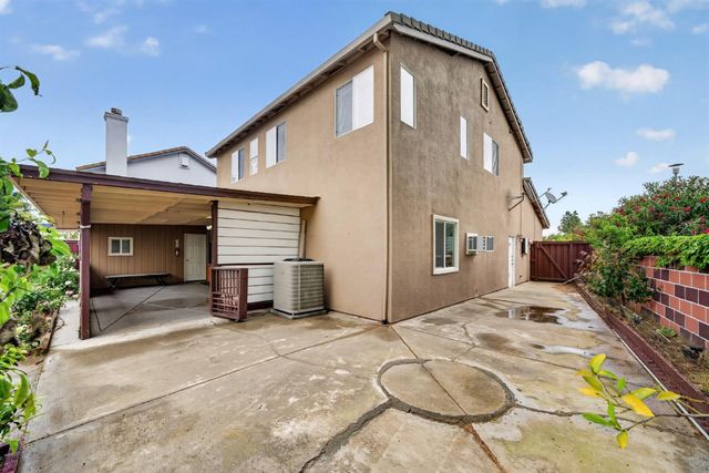 8252 Crichton Way, Elk Grove, CA 95758