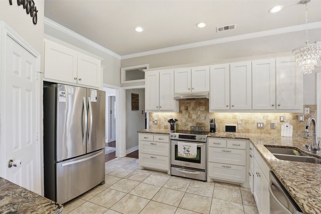 228 Verde Court, Willow Park, TX 76087